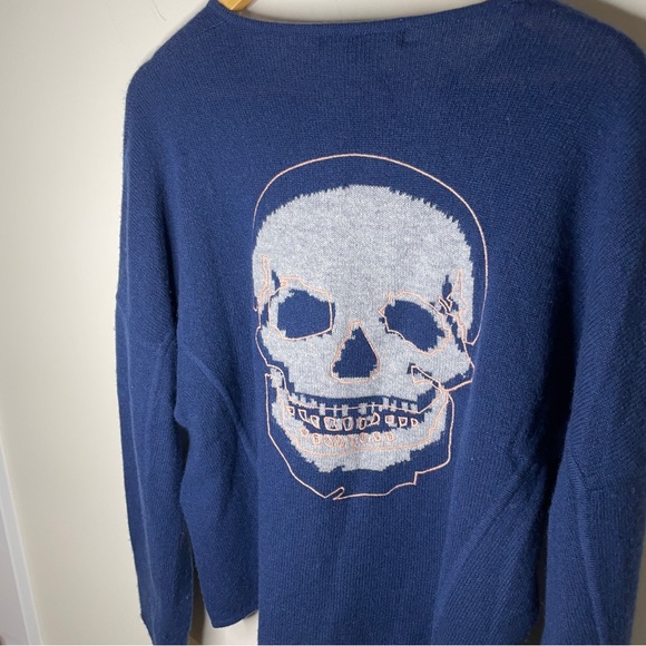 Blue 360 SKULL Cashmere Tir Front Sweater w/Skull Intarsia on back Women’s Sz S - Picture 6 of 12